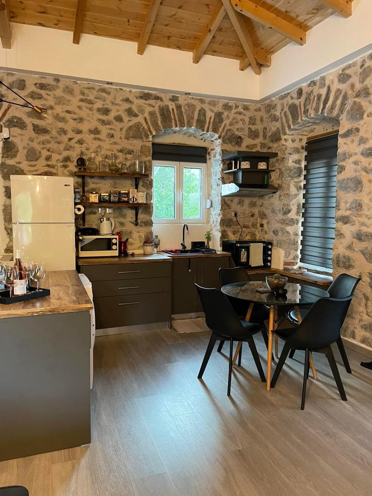 Stone House 1909 Evia